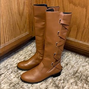 NEW LACE UP FASHION BOOTS, US 9/10, Tan